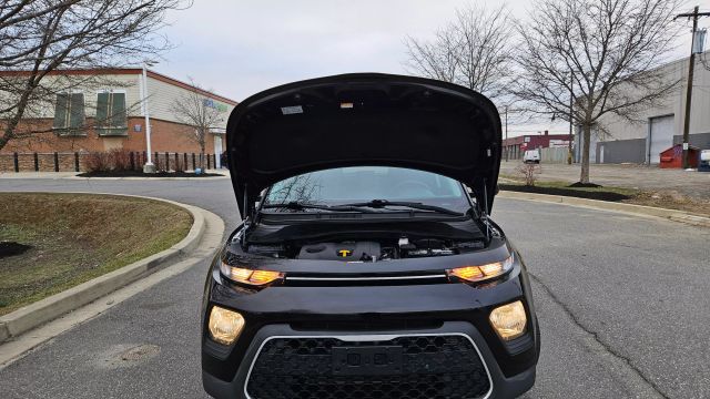 2020 Kia Soul - Image 12