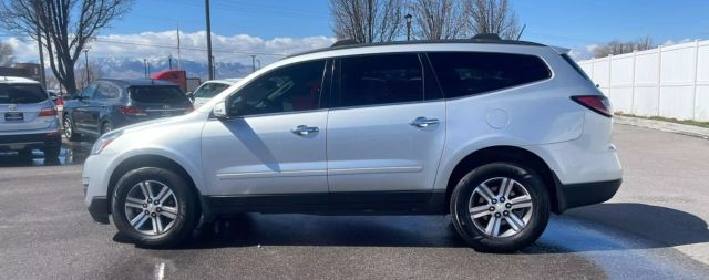2017 Chevrolet Traverse - Image 8