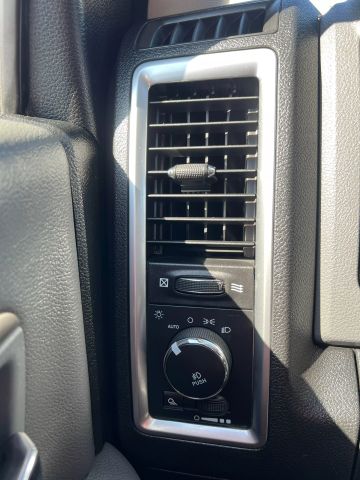 2017 RAM 1500 CREW CAB PICKUP V6, FLEX FUEL, 3.6 LITER SLT PICKUP 4D 5 1/2 FT