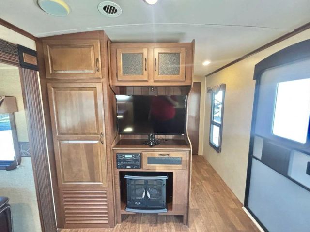 2015 Jayco Eagle - Image 13