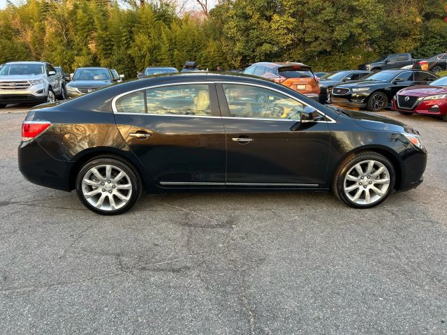 2012 Buick Lacrosse - Image 8