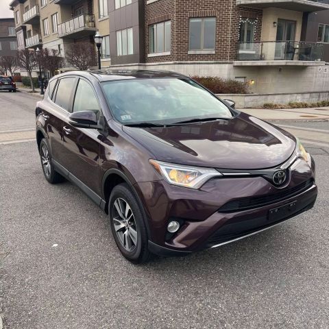 2018 Toyota Rav4 Xle Sport Utility 4d - Image 1
