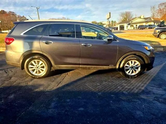 2020 Kia Sorento - Image 4