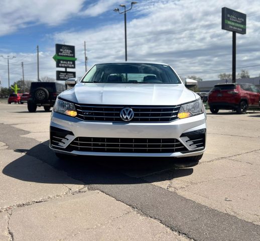 2018 VOLKSWAGEN PASSAT SEDAN 4-CYL, TURBO, 2.0 LITER 2.0T R-LINE SEDAN 4D