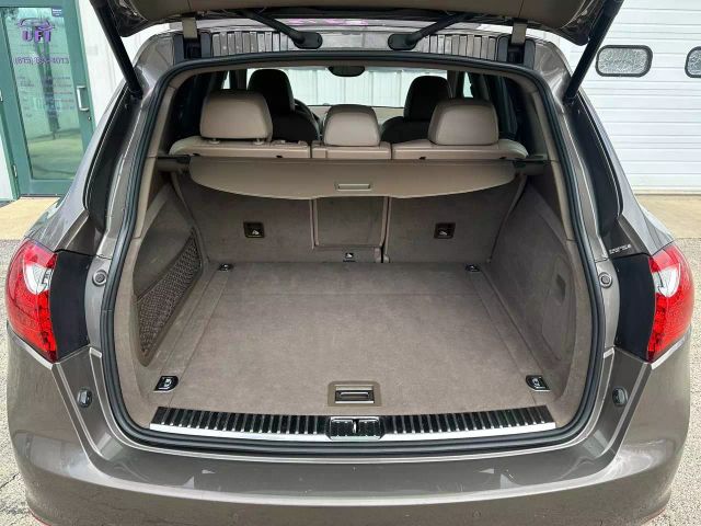 2014 Porsche Cayenne - Image 20