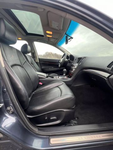 2010 Infiniti G37x Sedan 4d - Image 16