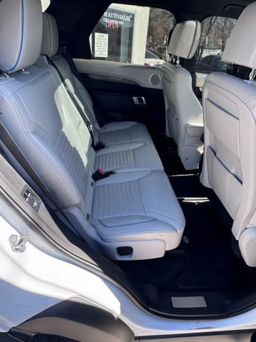 2018 Land Rover Discovery Hse Luxury Sport Utility 4d - Image 20