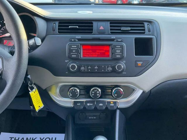 2013 KIA RIO SEDAN WHITE AUTOMATIC - Peach State Motors