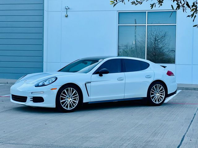 2014 Porsche Panamera - Image 9