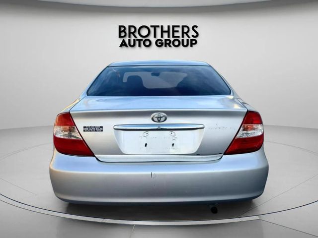 2003 Toyota Camry - Image 4