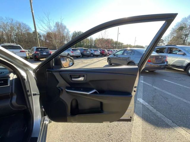 2016 TOYOTA CAMRY SEDAN SILVER AUTOMATIC - Peach State Motors