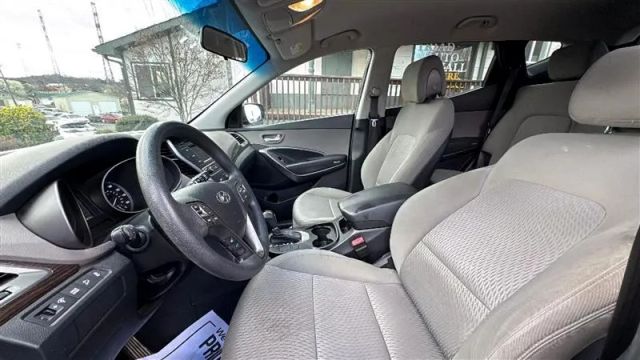 2017 Hyundai Santa Fe Sport - Image 11