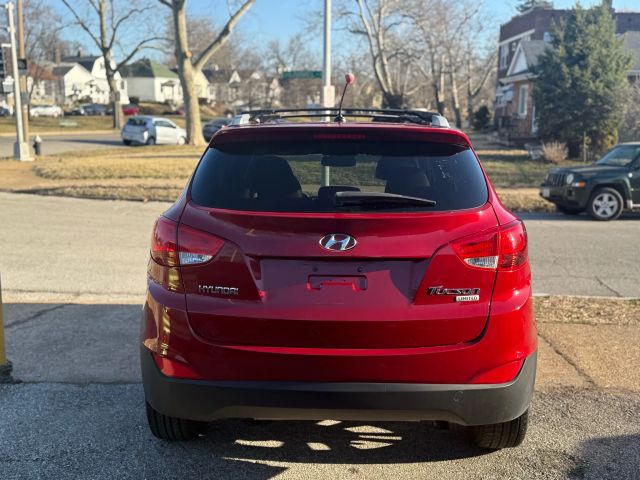 2012 Hyundai Tucson - Image 5