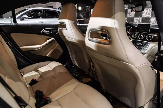 2014 Mercedes-benz Cla-class Cla 250 Coupe 4d - Image 29