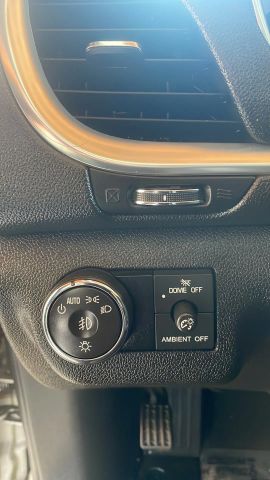 2017 Chevrolet Traverse - Image 25