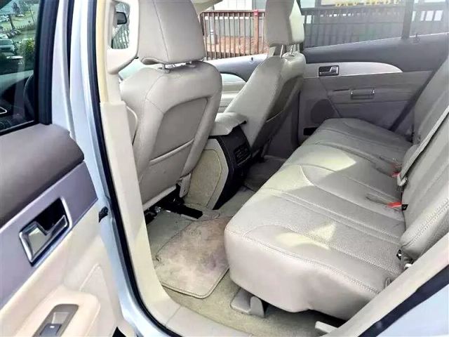 2011 Lincoln Mkx - Image 20