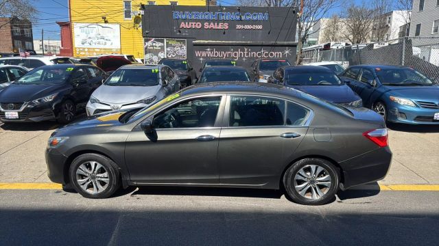 2013 HONDA ACCORD SEDAN 4-CYL, I-VTEC, 2.4 LITER LX SEDAN 4D
