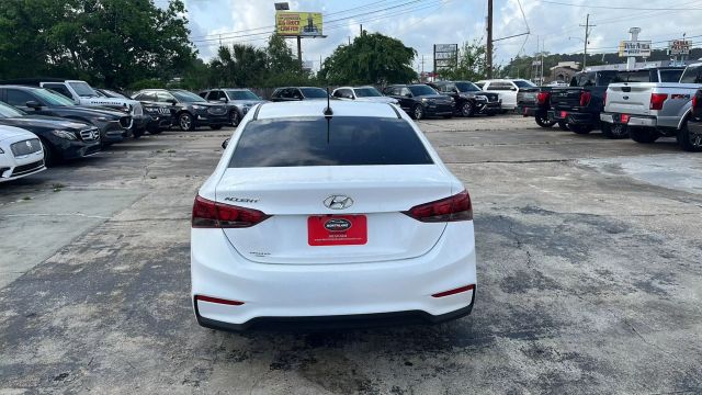 2021 Hyundai Accent - Image 6