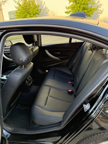 2017 Bmw 3 Series - Image 11