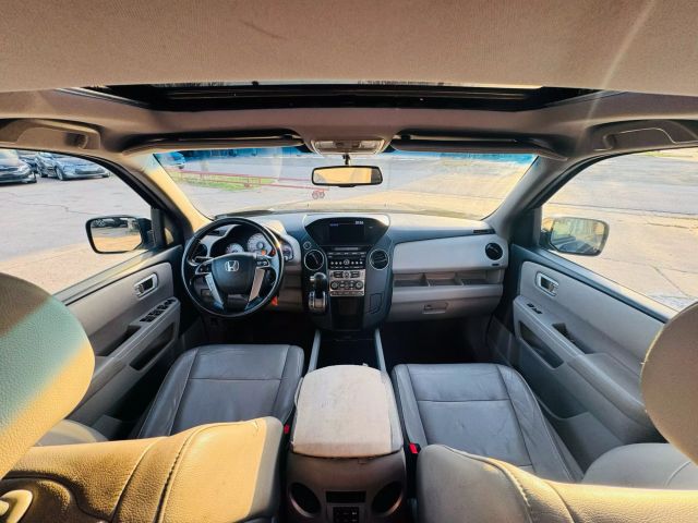 2014 Honda Pilot - Image 27