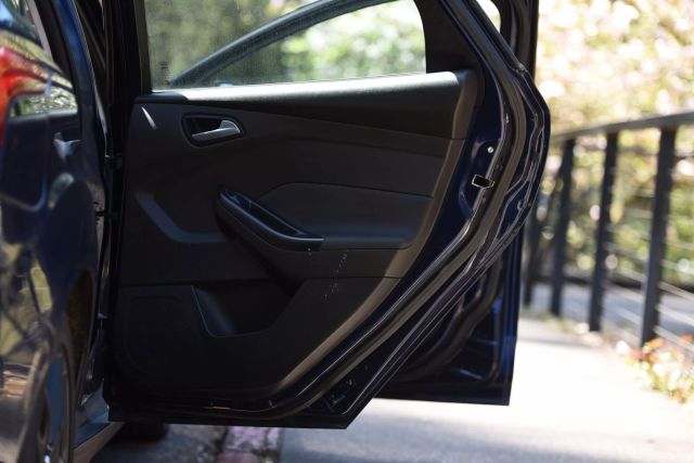 2016 Ford Focus - Image 13