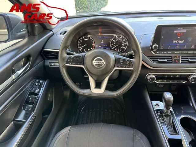 2021 Nissan Altima - Image 8