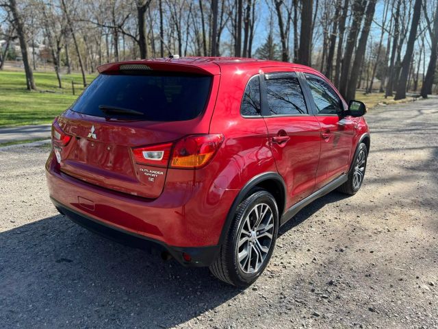 2016 Mitsubishi Outlander Sport Se Sport Utility 4d - Image 9