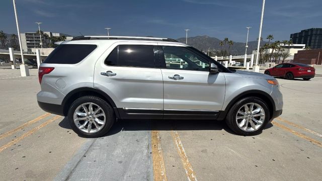 2013 Ford Explorer - Image 8