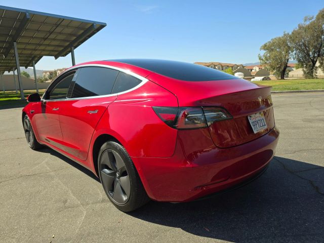 2018 Tesla Model 3 - Image 6