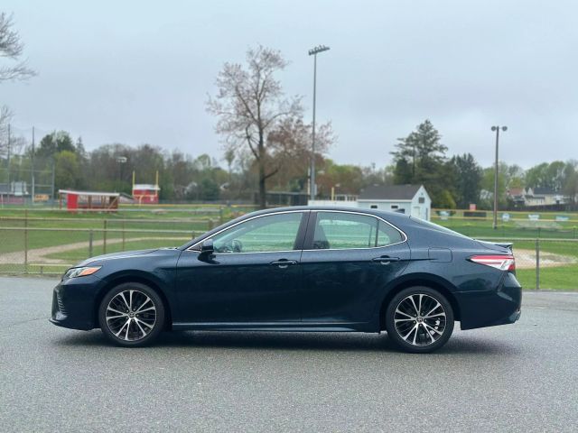 2020 Toyota Camry Se Sedan 4d - Image 4