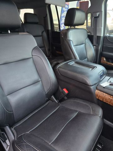 2016 Chevrolet Suburban Ltz Sport Utility 4d - Image 14