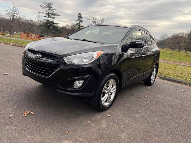 2013 Hyundai Tucson Gls Sport Utility 4d - Image 3