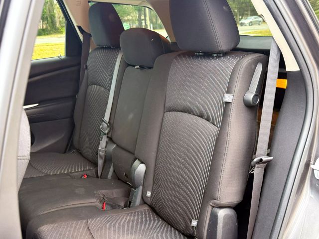2016 Dodge Journey - Image 10
