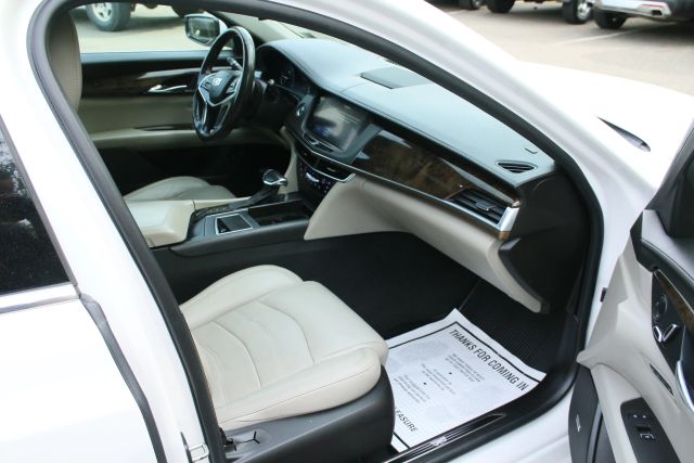 2017 Cadillac Ct6 - Image 19