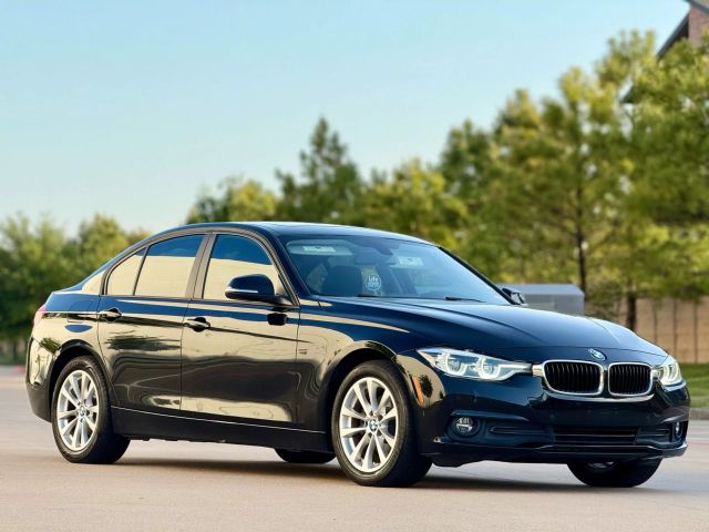 2017 Bmw 3 Series - Image 3