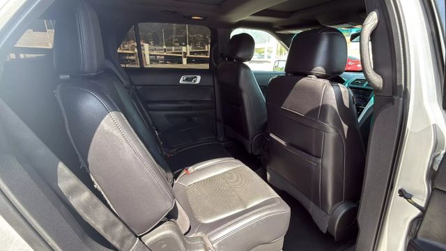 2013 Ford Explorer - Image 15