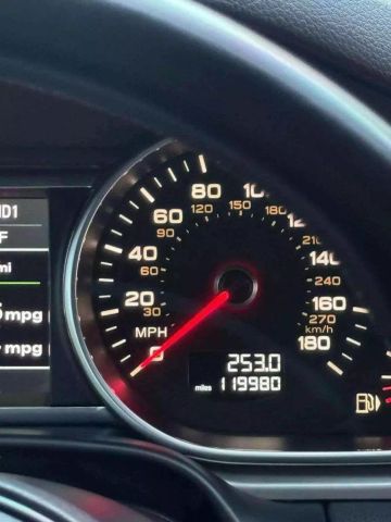 2013 Audi Q7 - Image 32