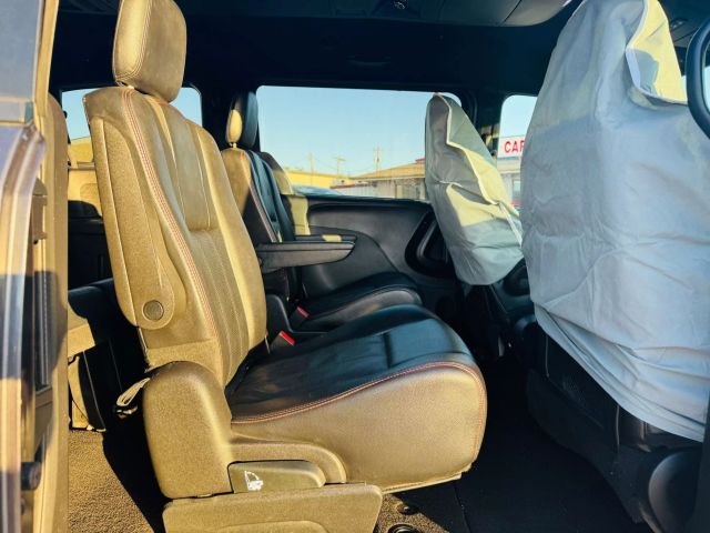 2018 Dodge Grand Caravan Passenger - Image 21