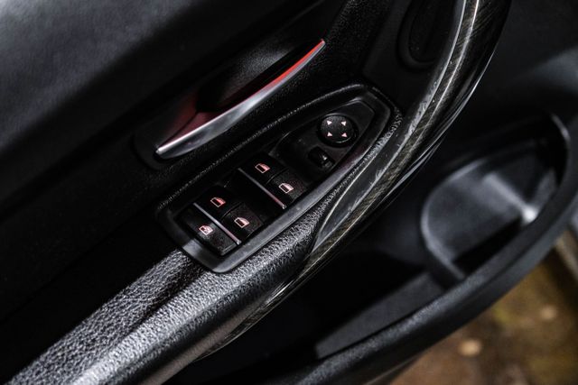 2018 Bmw 3 Series 320i Xdrive Sedan 4d - Image 39