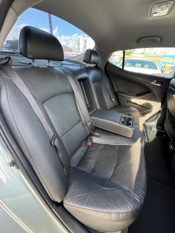 2015 Kia Optima Hybrid - Image 16