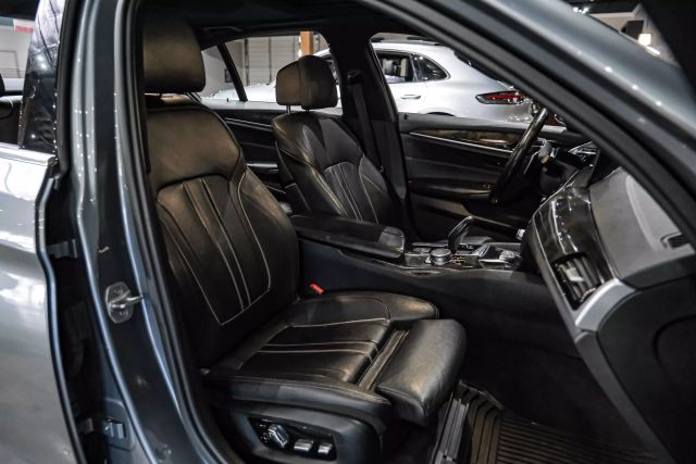 2017 Bmw 5 Series 530i Sedan 4d - Image 28