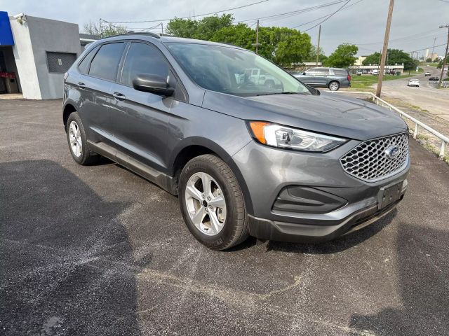 2024 Ford Edge - Image 1