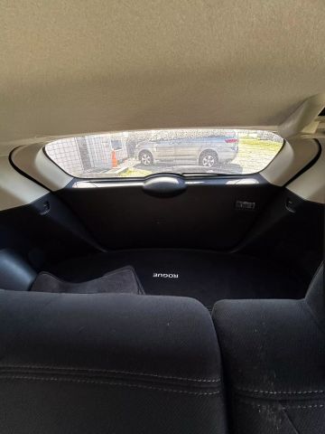 2010 Nissan Rogue - Image 16