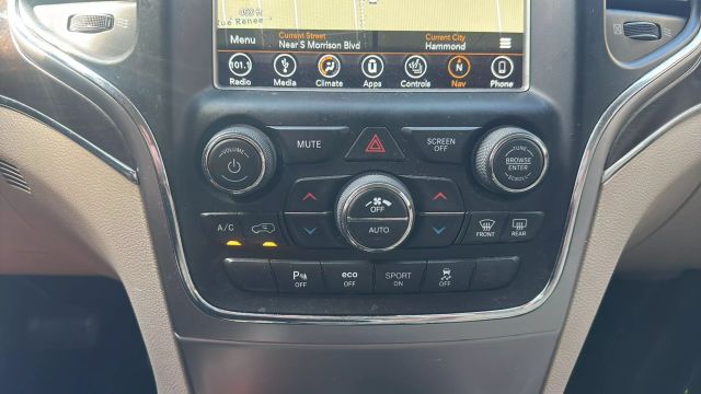 2018 Jeep Grand Cherokee - Image 36