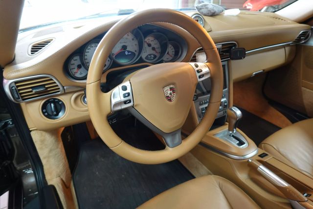 2008 Porsche 911 - Image 19