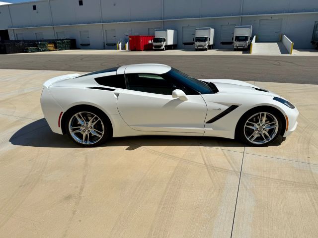 2016 Chevrolet Corvette - Image 7