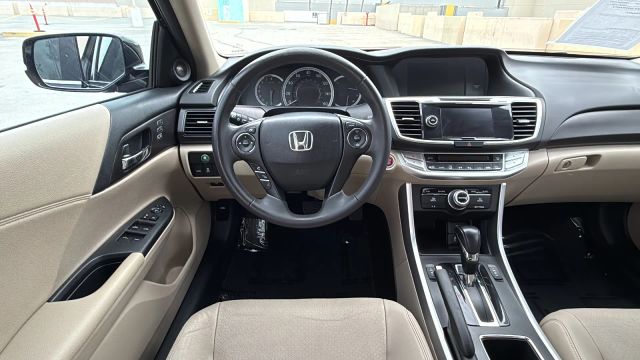 2014 Honda Accord - Image 21