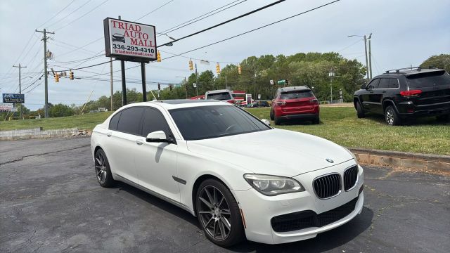 2015 Bmw 7 Series - Image 3