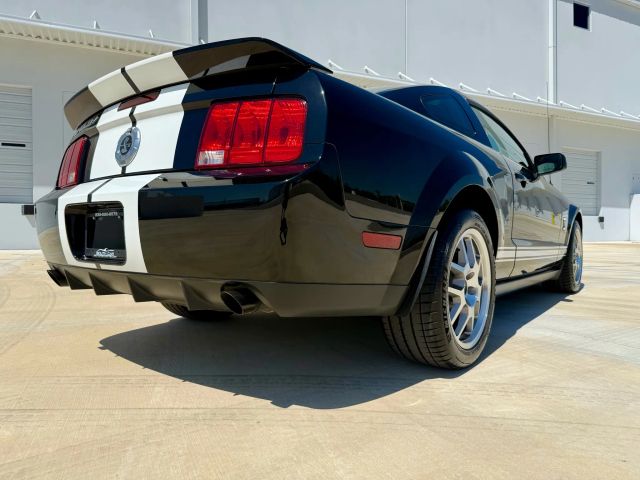 2007 Ford Mustang - Image 14