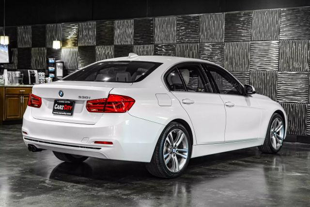 2018 Bmw 3 Series 330i Sedan 4d - Image 10